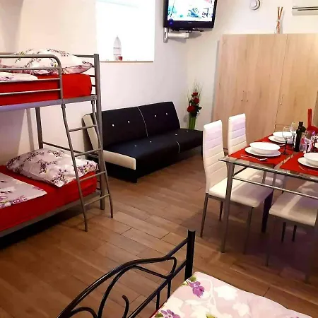 Apartma Savrin Apartmán *
